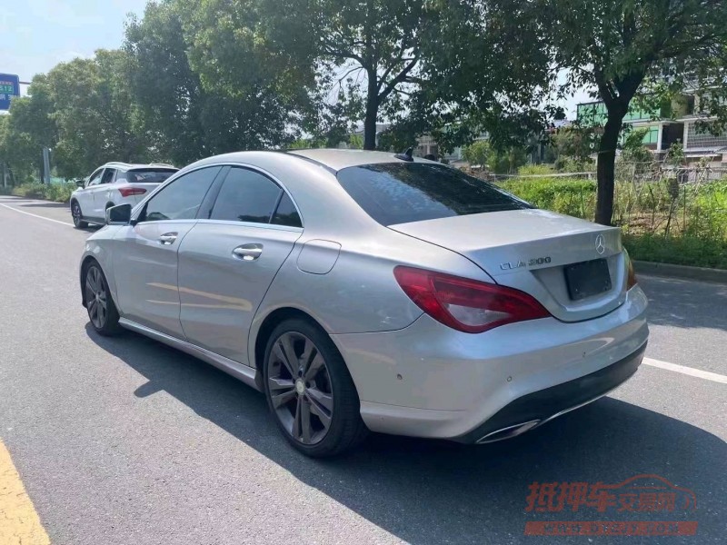 嘉兴16年奔驰CLA6
