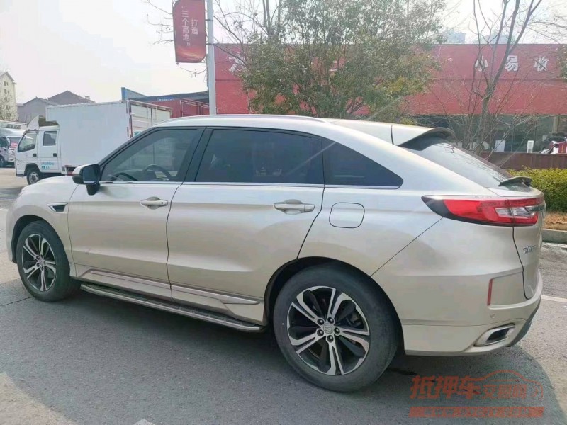 长沙18年本田URV4