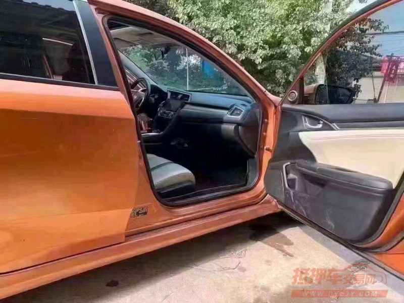 北京16年本田思域5