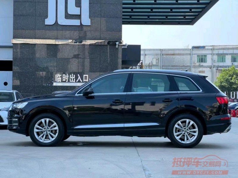东莞18年奥迪Q74