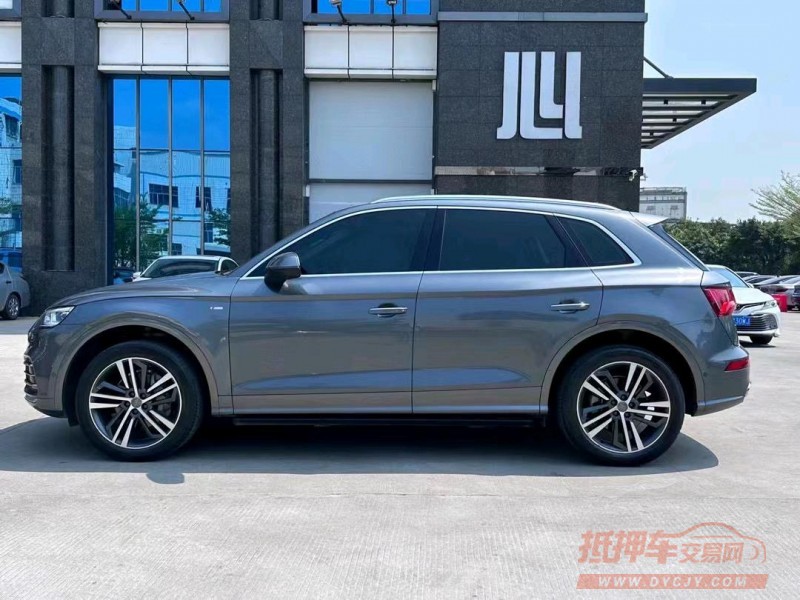 东莞20年奥迪Q54