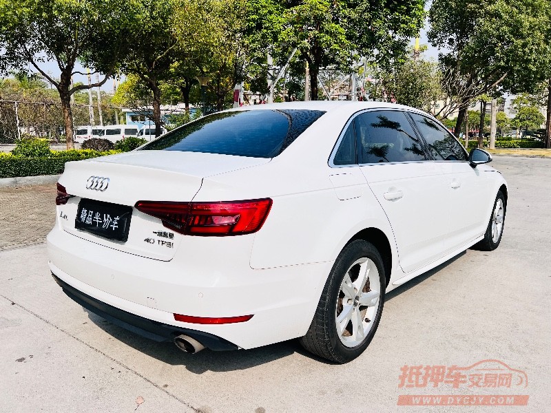 东莞17年奥迪A4L7