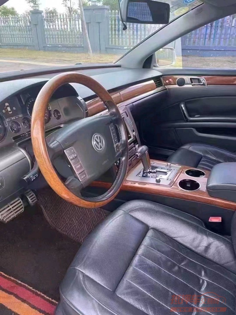 宜昌10年大众辉腾3