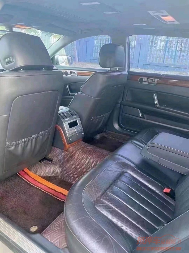 宜昌10年大众辉腾4