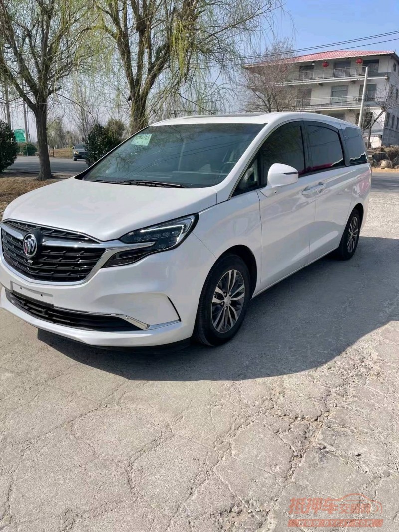 青岛22年别克GL87