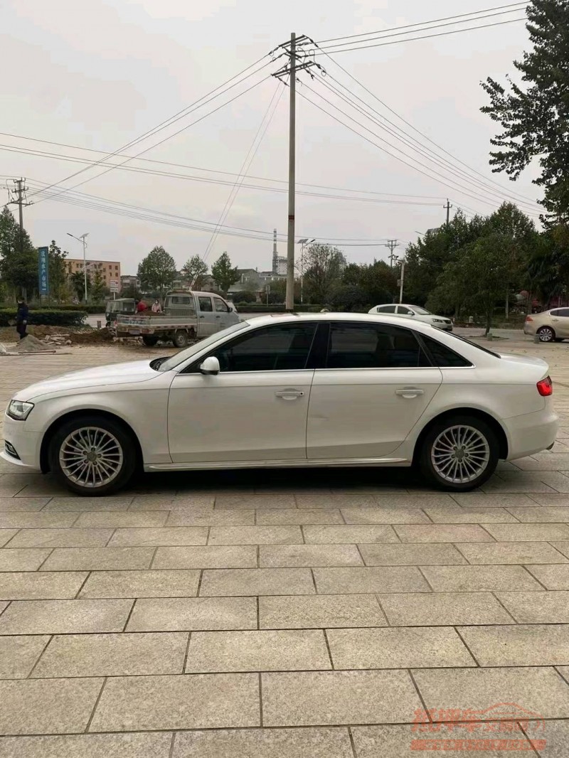 宜昌15年奥迪A4L7