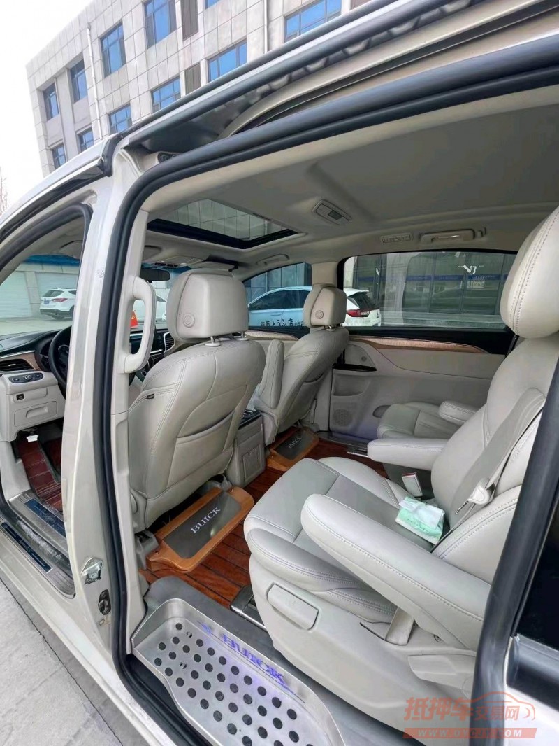 济南19年别克GL85