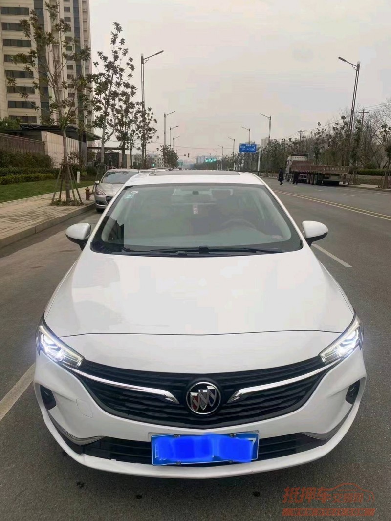 淮南22年别克威朗9