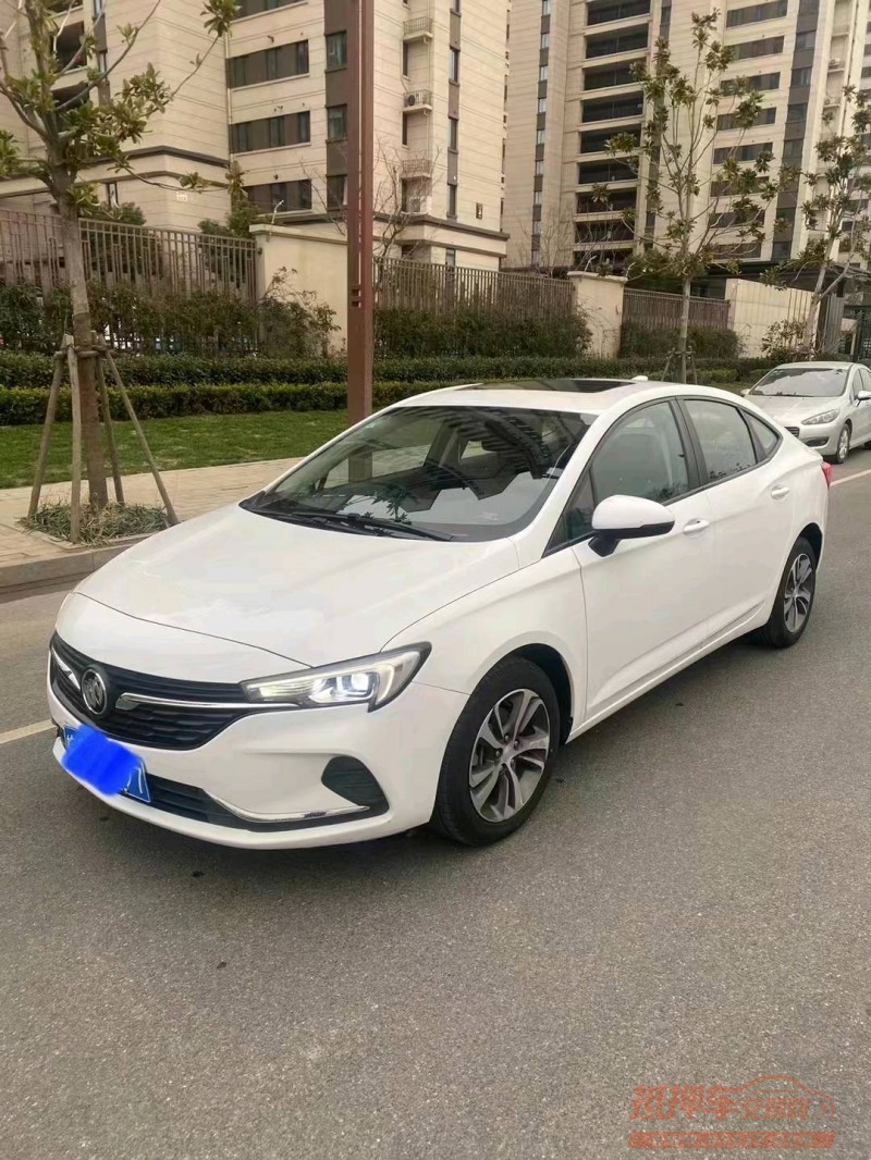 淮南22年别克威朗7