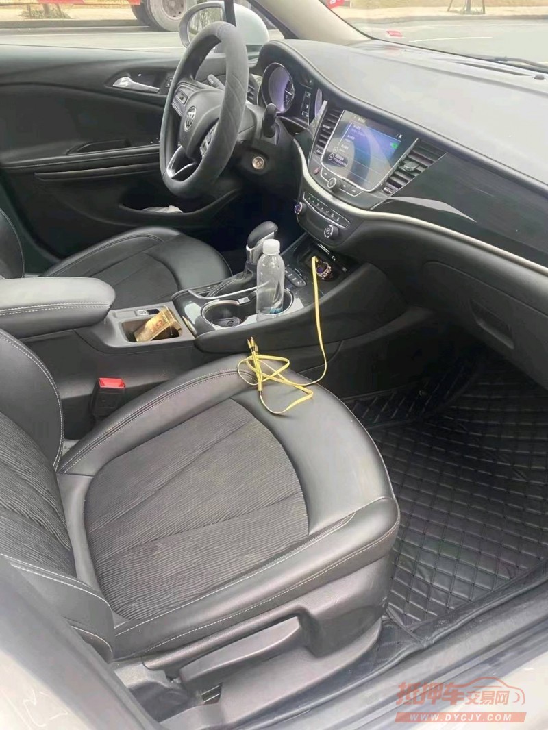 淮南22年别克威朗5