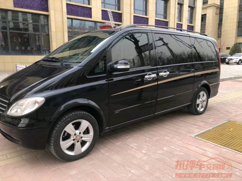 保定11年奔驰唯雅诺7