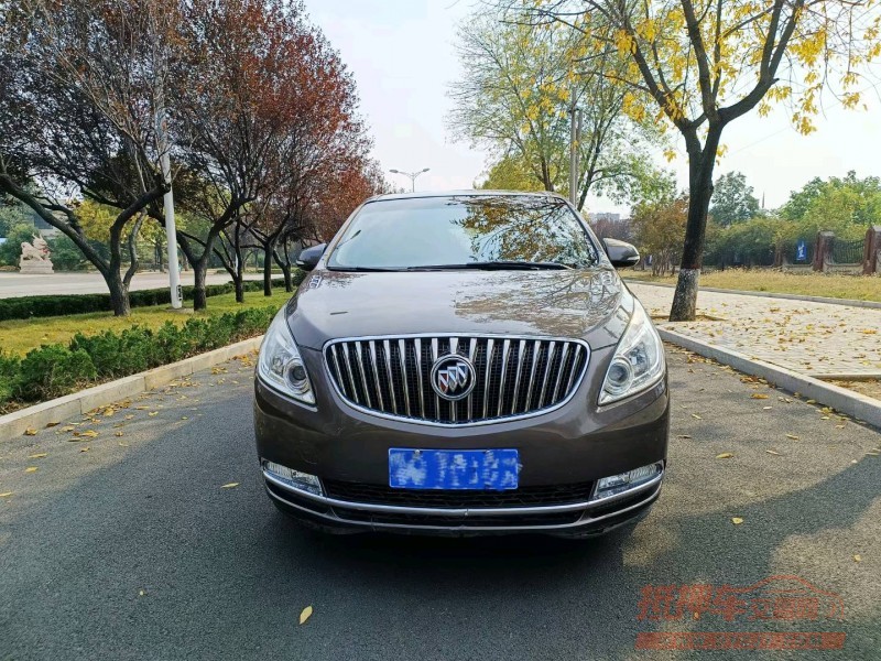 济南16年别克GL81