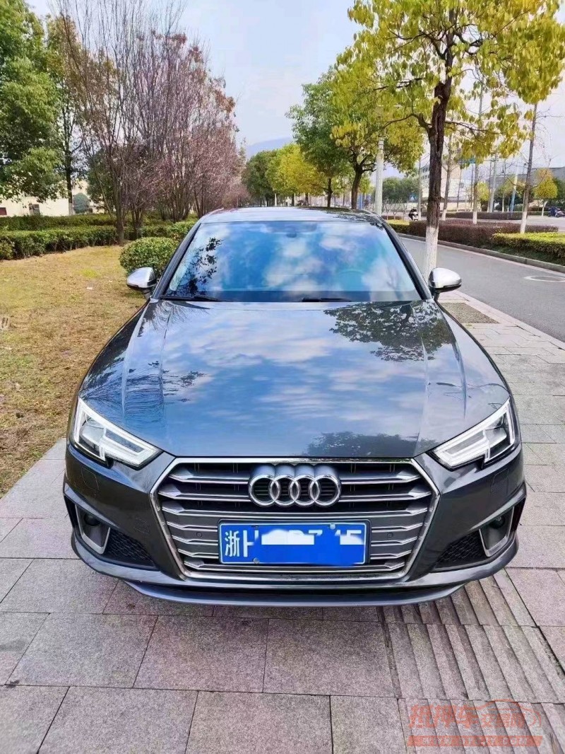嘉兴19年奥迪A4L1