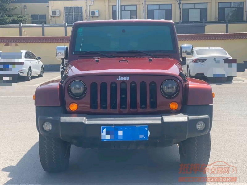 济宁10年Jeep牧马人1
