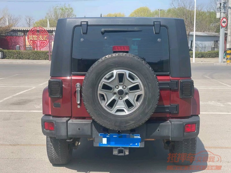 济宁10年Jeep牧马人9