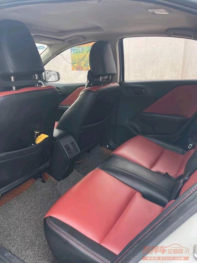 珠海17年本田哥瑞8