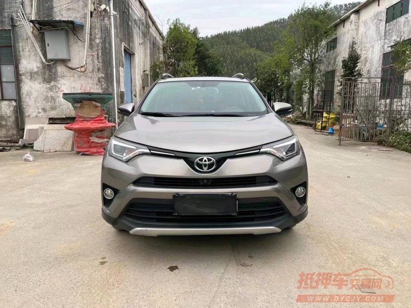 珠海17年丰田RAV4荣放1