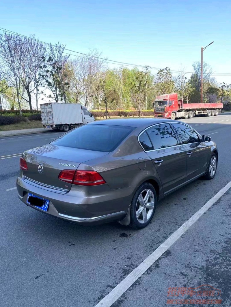 淮南16年大众迈腾5