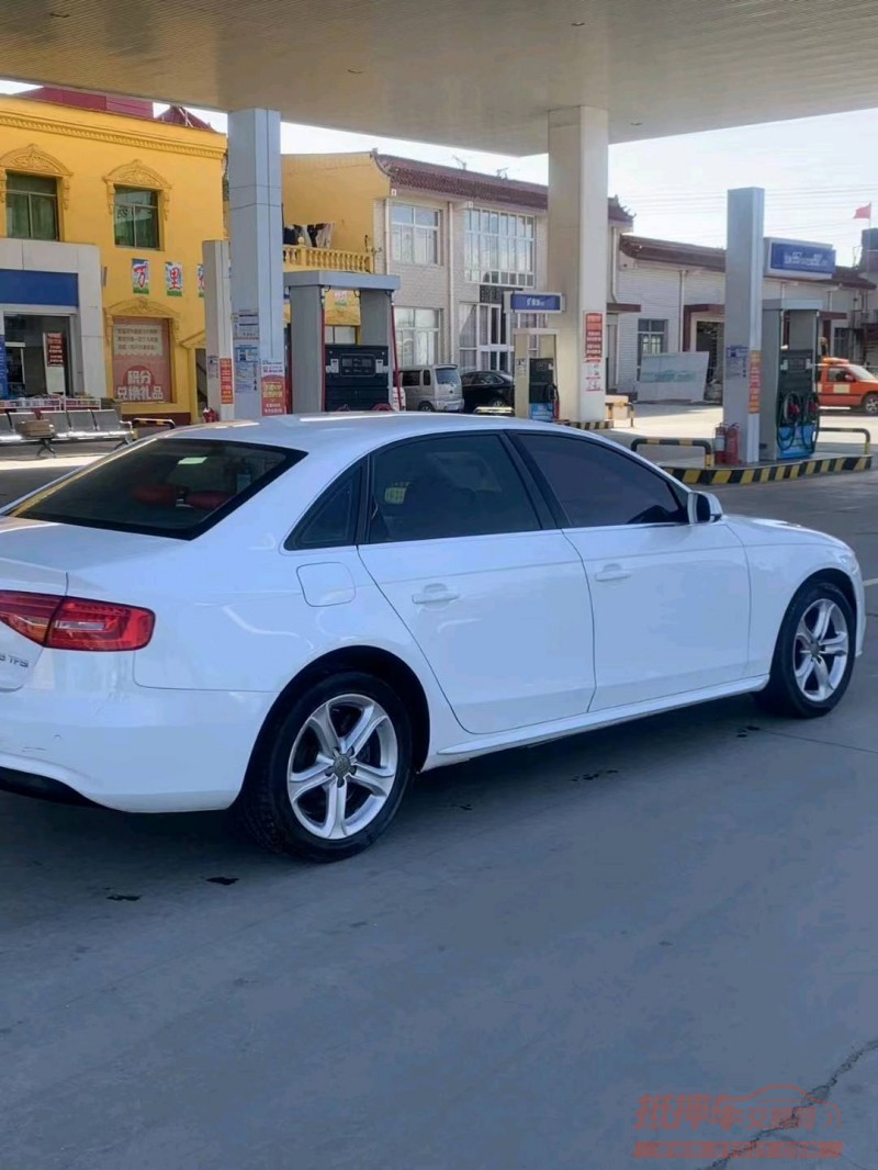 保定15年奥迪A4L5