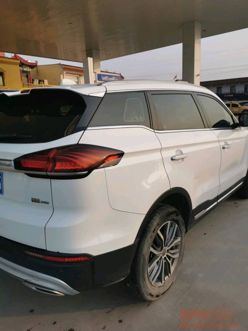 保定20年吉利博越7