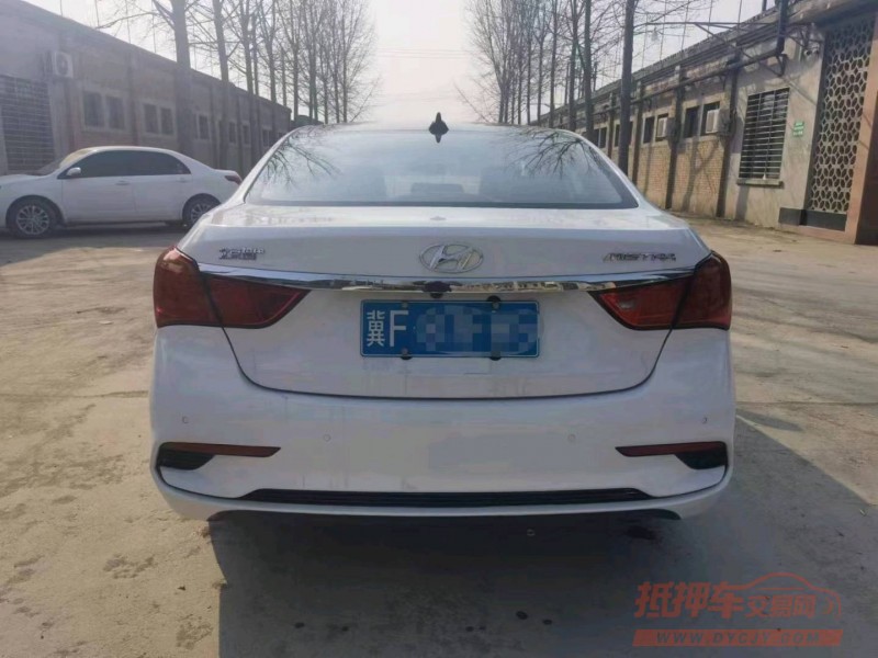 保定19年现代名图9