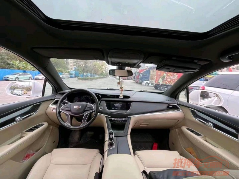 珠海17年凯迪拉克XT54