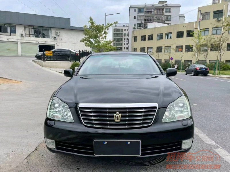 广州09年丰田皇冠1