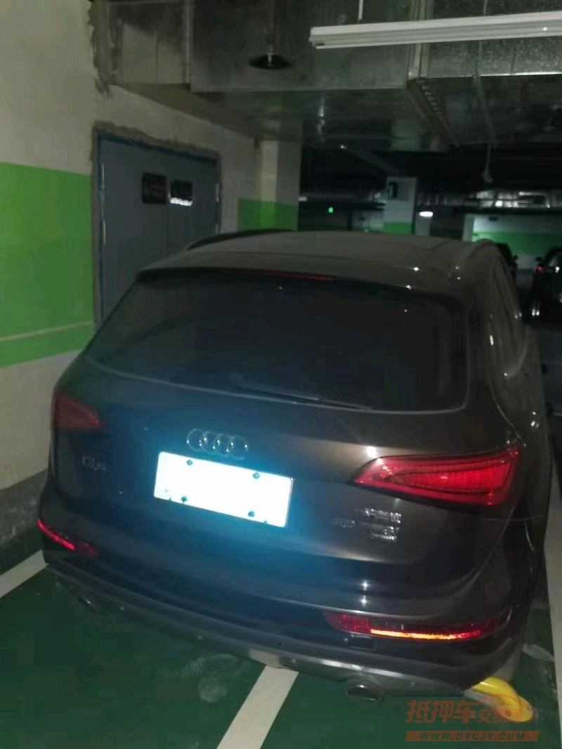 成都14年奥迪Q54