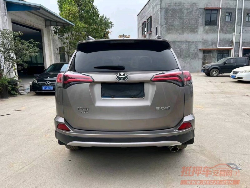 珠海17年丰田RAV4荣放8