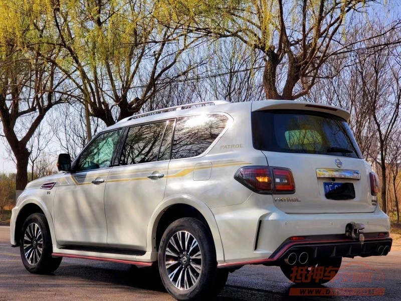 聊城19年日产途乐8