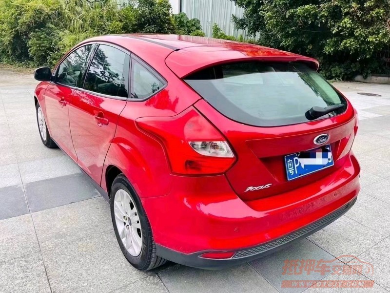 珠海15年福特福克斯6