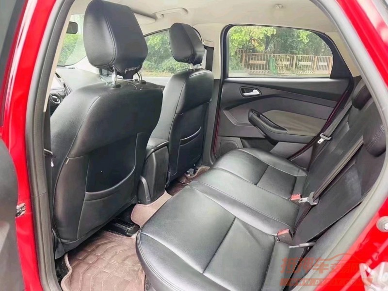 珠海15年福特福克斯9