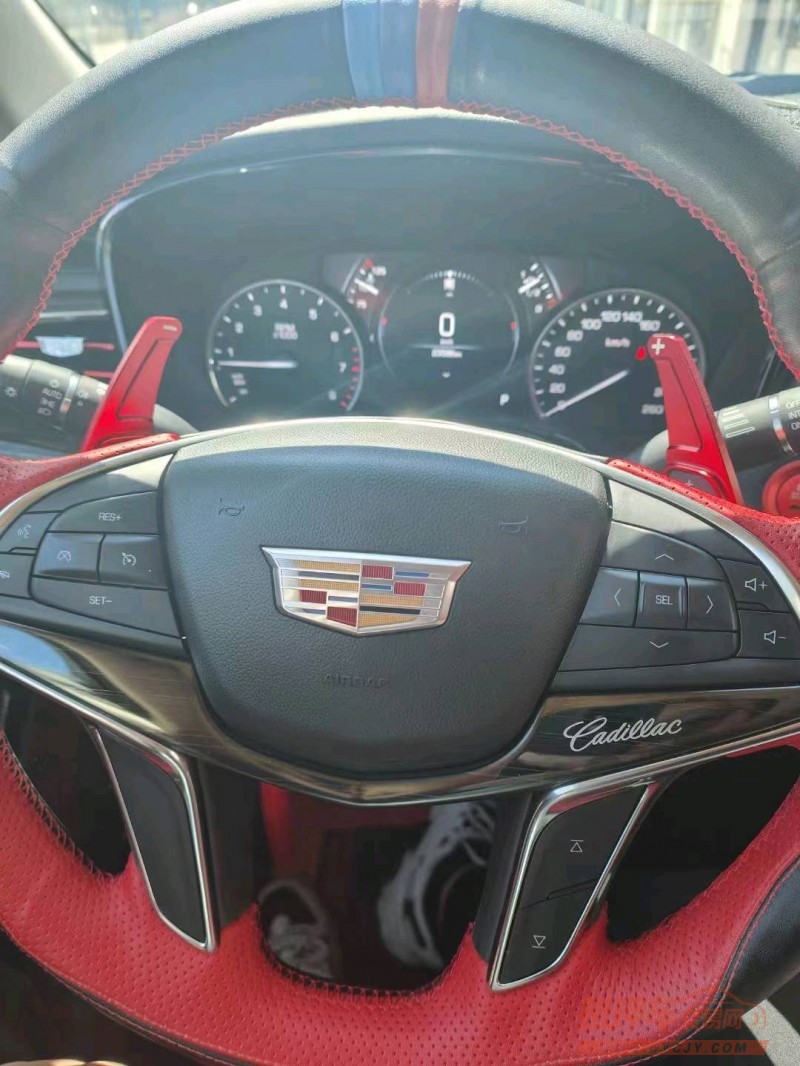 宜昌18年凯迪拉克XT55