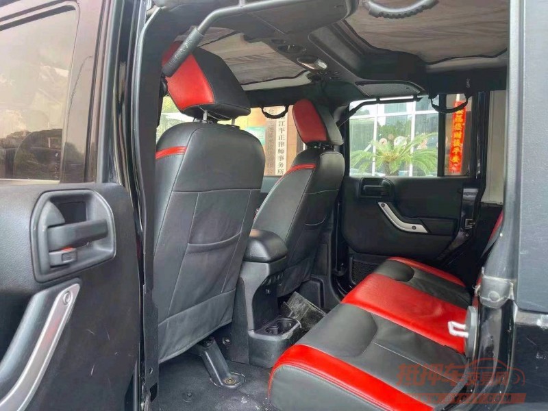 嘉兴15年Jeep牧马人8