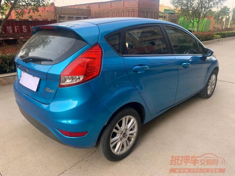 北京13年福特嘉年华8