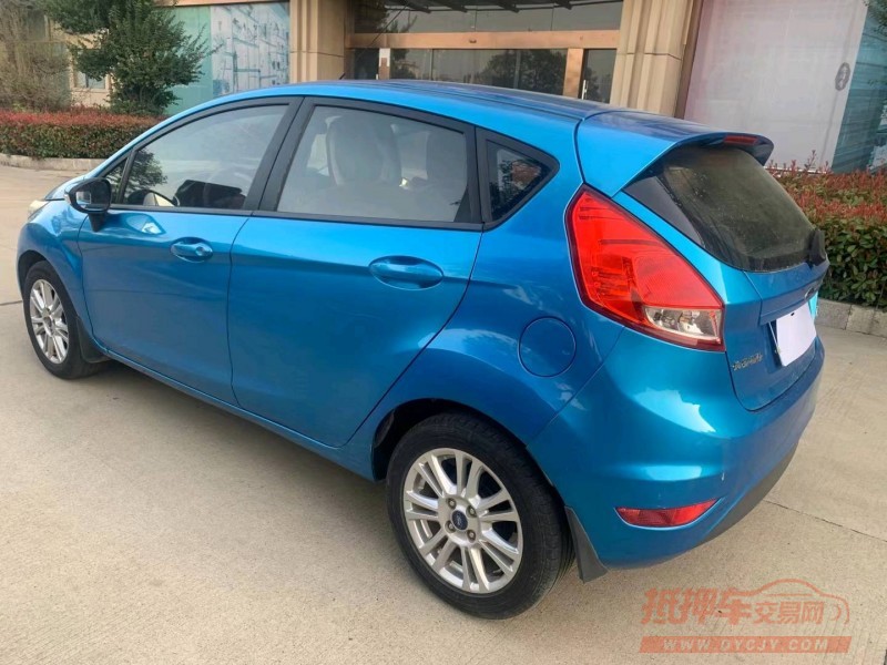 北京13年福特嘉年华7