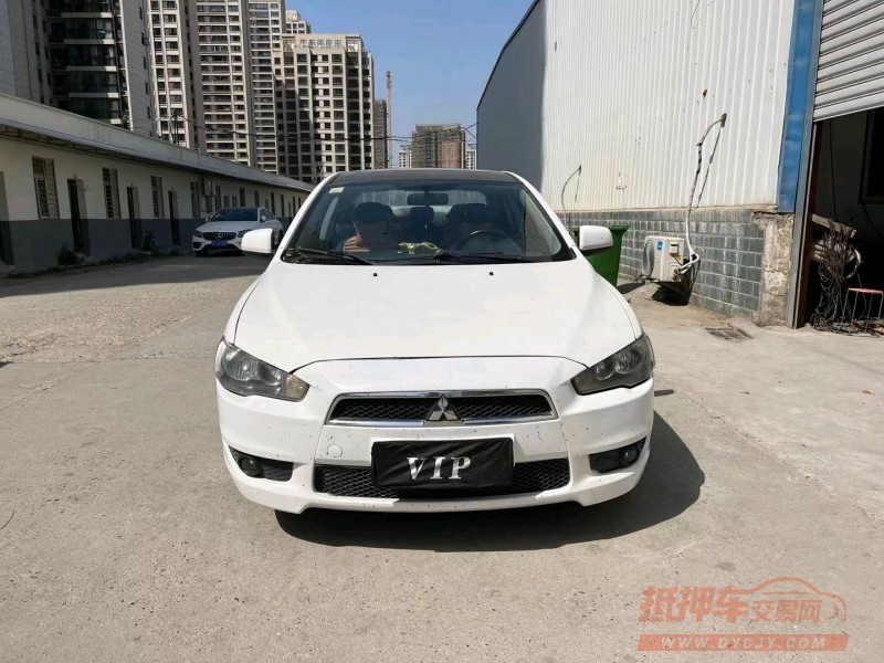 北京13年三菱翼神1
