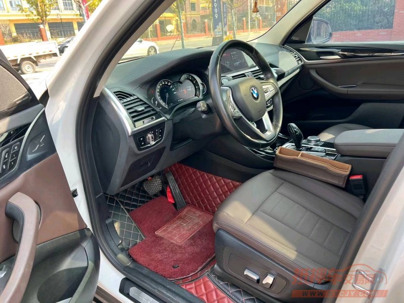 北京19年宝马X37