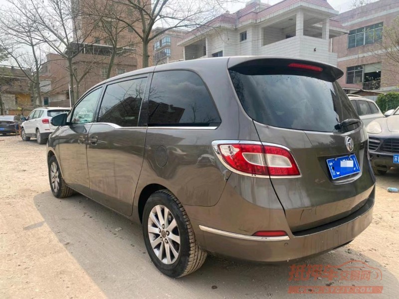 广州11年别克GL83