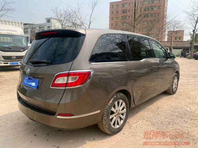 广州11年别克GL82