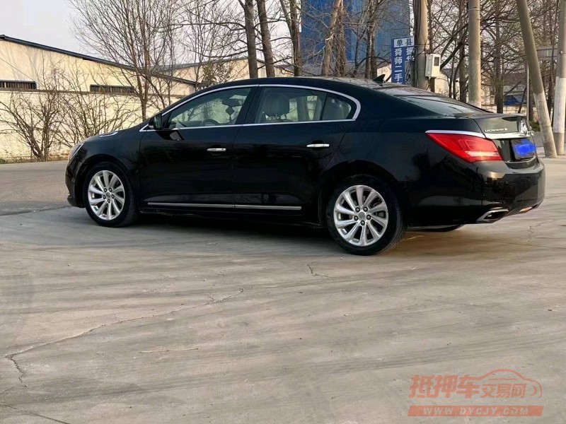 北京13年别克君越8