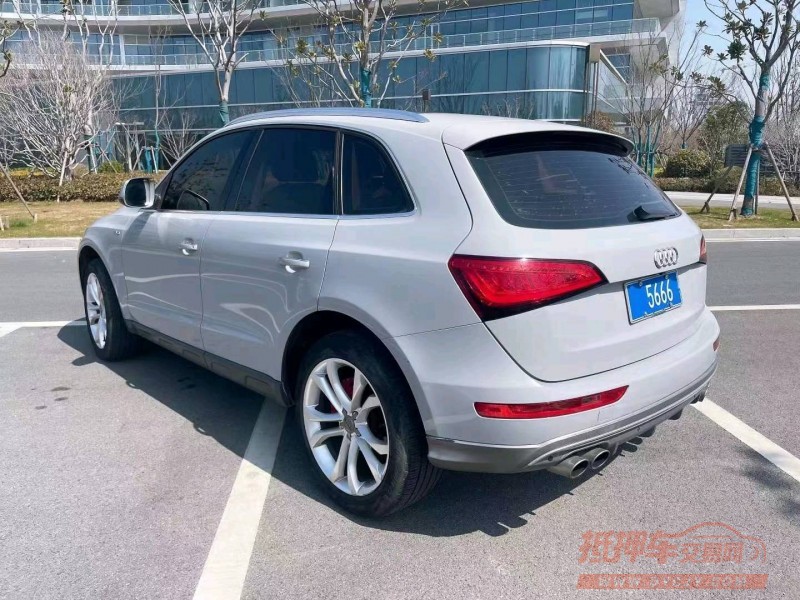 常州15年奥迪Q55
