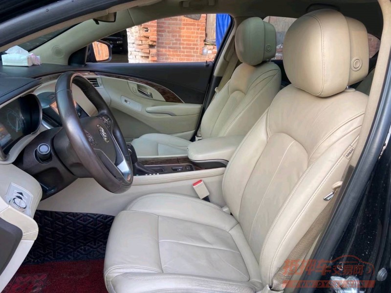 济南15年别克君越5