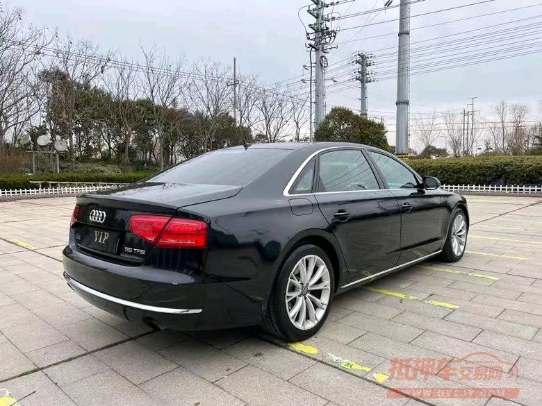 盐城16年奥迪A8L8
