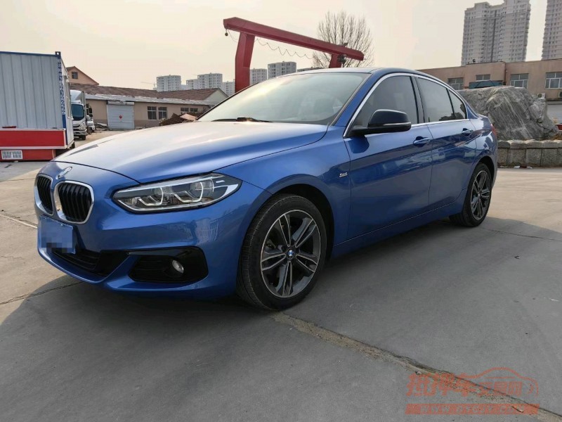 济南17年宝马1系2