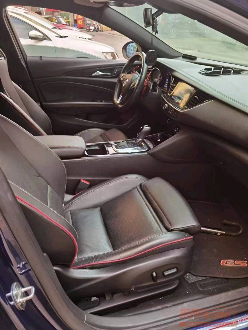 淮南18年别克君威GS8