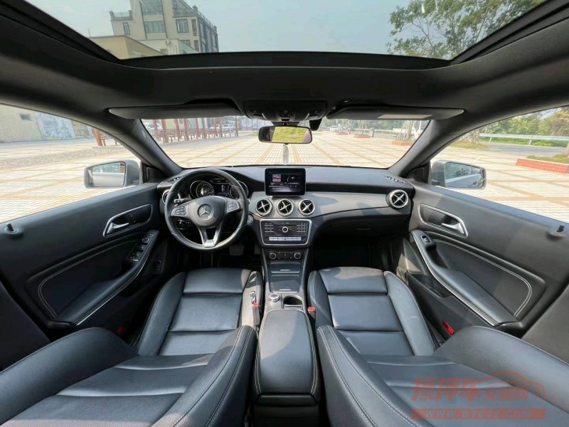 汕头17年奔驰CLA7