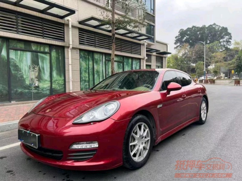 珠海13年保时捷帕拉梅拉6