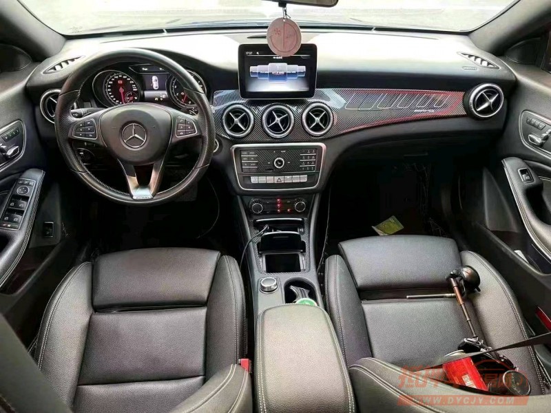 济宁18年奔驰CLA5