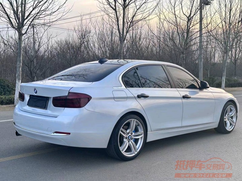 徐州17年宝马3系8